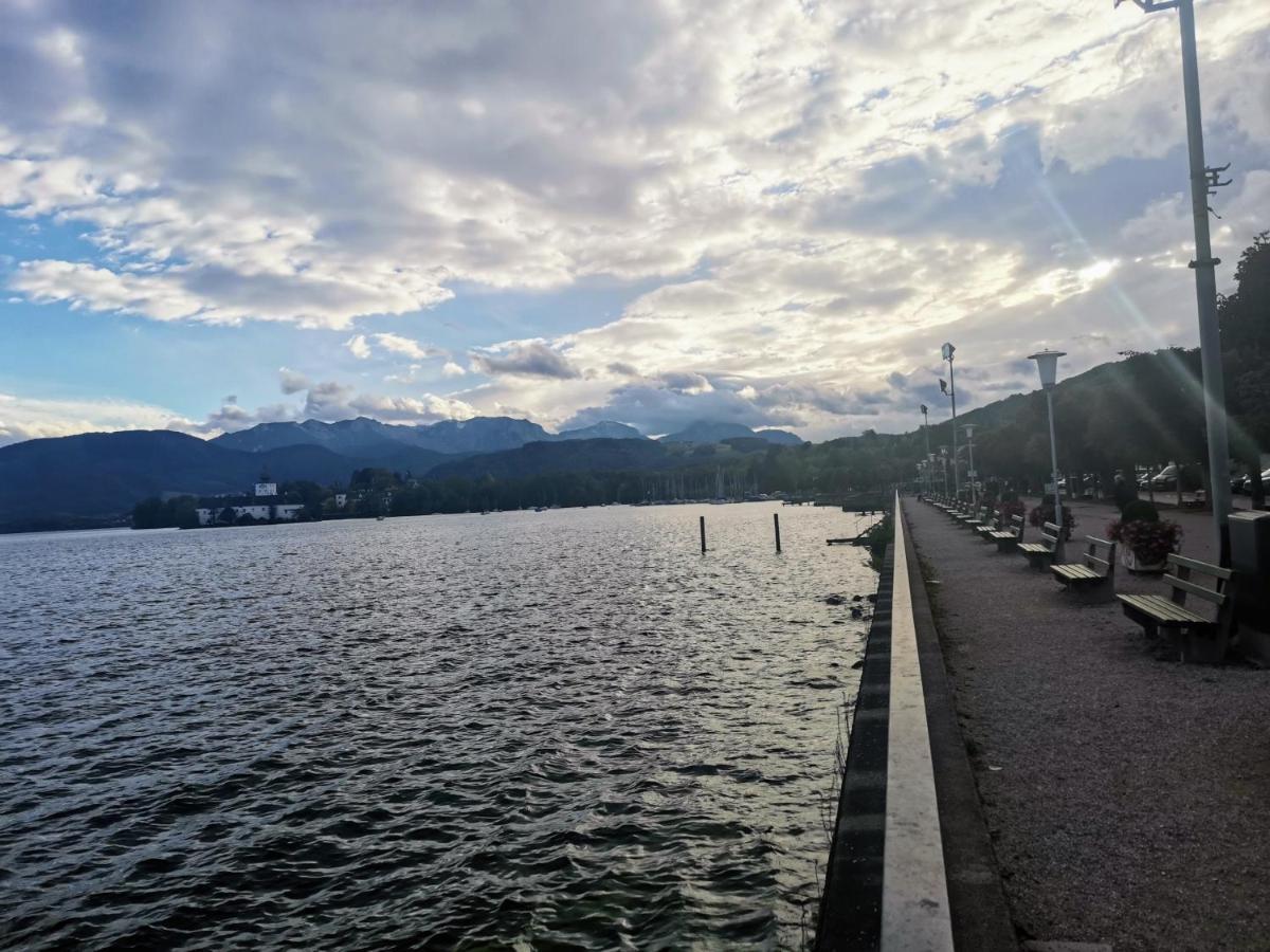 Ferienwohnung Somnia - Altstadt Gmunden Bagian luar foto